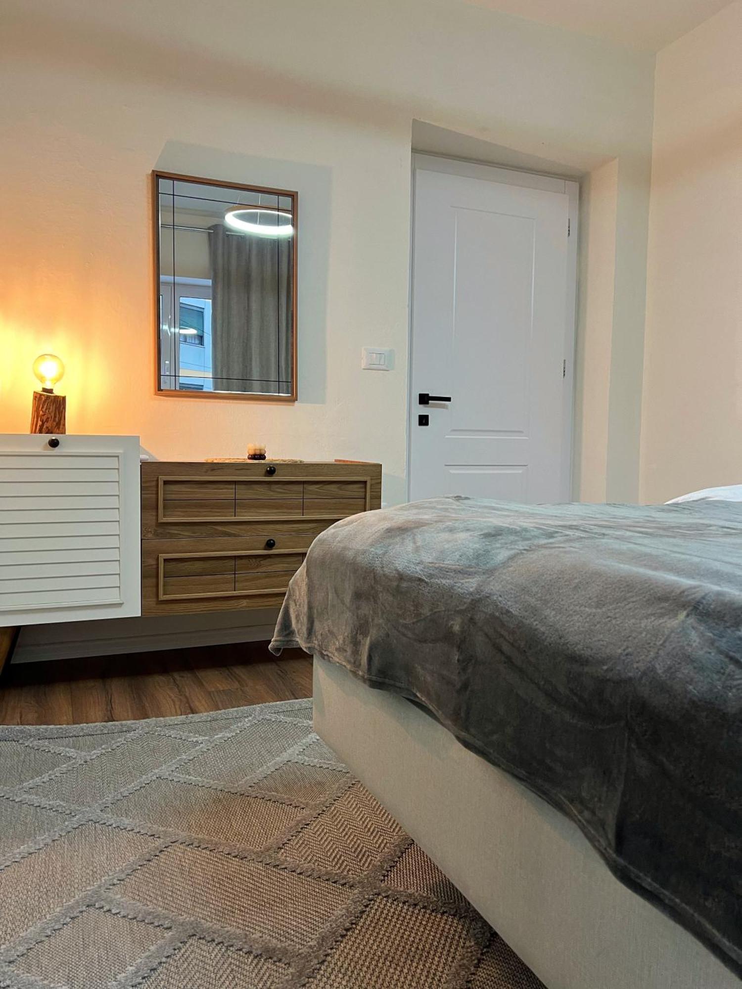 Boho Cane Apartment Tirana Exterior photo
